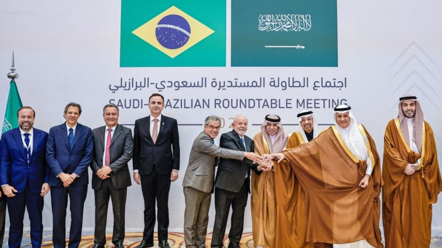 Brasil pode se tornar Arábia Saudita das renováveis em dez anos, diz Lula