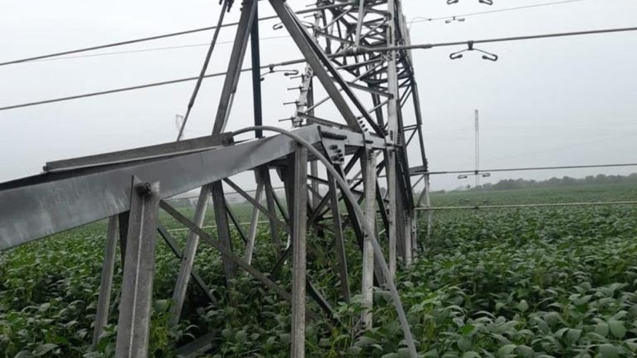 Governo investiga indícios de vandalismo em quedas de três torres de transmissão