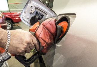 Dívida ativa de empresas do setor de combustíveis supera R$ 70 bi, diz estudo