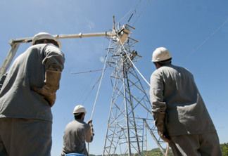 Neoenergia pede licenças de operação para instalações de transmissão no NE