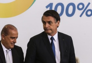 O presidente Jair Bolsonaro participa da cerimônia sobre os 100 dias de governo