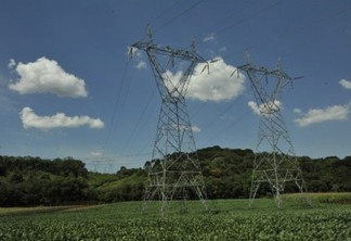 Desligamento em linha de transmissão deixa o Amapá por duas horas sem energia