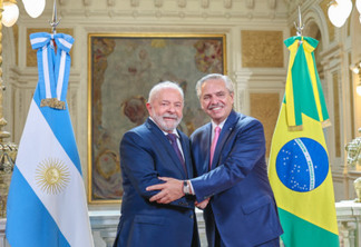 Lula sinaliza que BNDES poderá financiar gasoduto conectando Vaca Muerta, na Argentina, ao Sul do Brasil