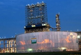 Petrobras reajusta em cerca de 8% preço da gasolina e em 6% valor do diesel