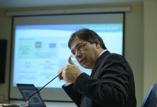 Brasília – O presidente da Eletrobras, Wilson Ferreira Junior, fala sobre os resultados da empresa em 2017, e apresenta o andamento do Plano Diretor de Negócios e Gestão 2018-2022 (Valter Campanato/Agência Brasil)