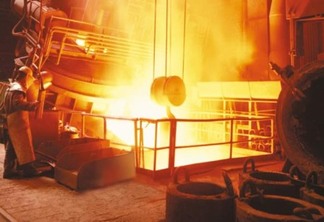 Produção de aço cresce 14,5% em julho e setor siderúrgico eleva confiança