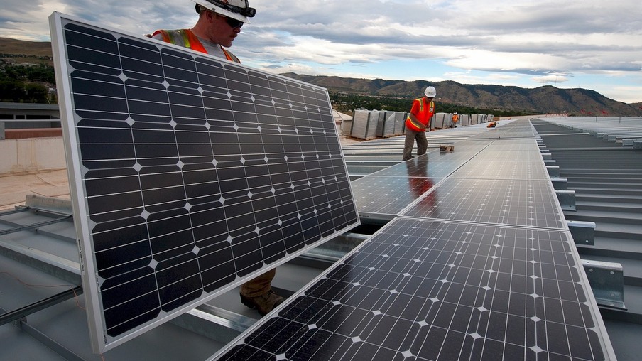Sicredi faz captação de R$ 600 milhões para viabilizar projetos de energia solar fotovoltaica