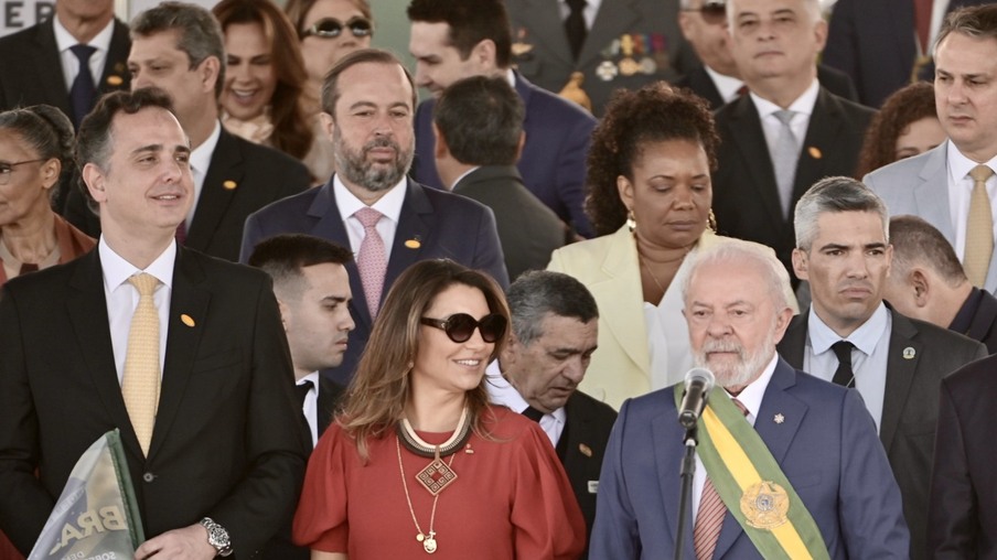 Com R$ 250 bilhões em investimentos, PL Combustível do Futuro é assinado por Lula