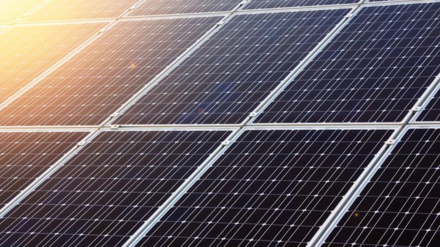 Enercom é autorizada a implantar 650 MW de solares em Goiás