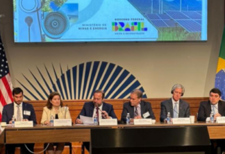 Silveira fala em ampliar parcerias público-privadas entre Brasil e EUA para renováveis