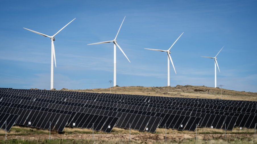 EDPR inclui geração solar em parque eólico e inaugura primeiro projeto híbrido da Espanha